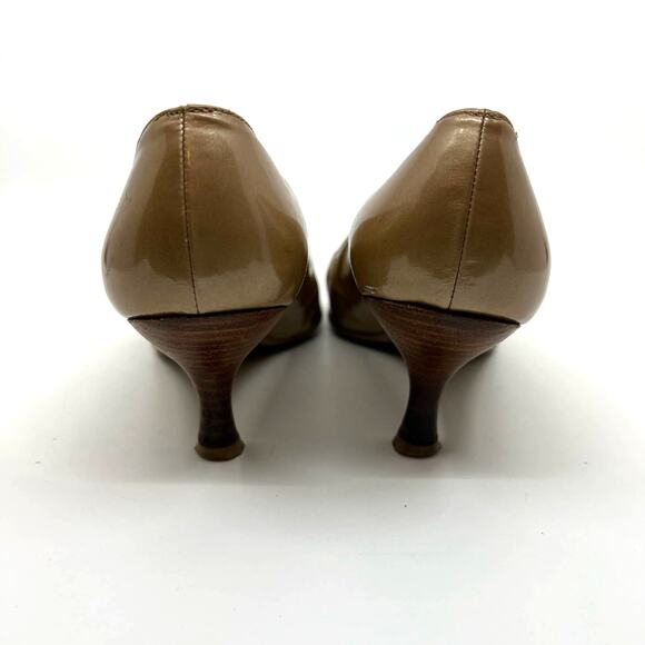 Stuart Weitzman Patent Leather Tassel Kitten Heel 6.5 US - Picture 6 of 10